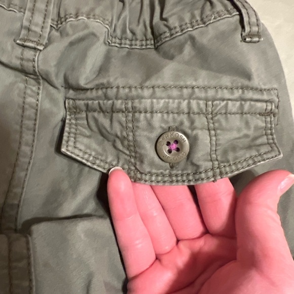 OshKosh Olive Green Cargo Pants - Picture 4 of 5